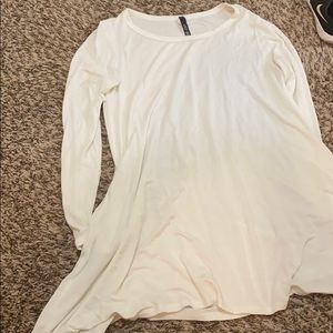 White tunic with pockets